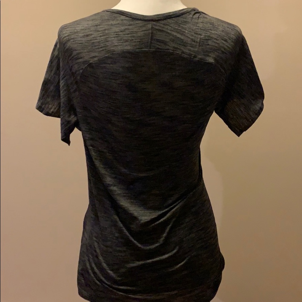 Lululemon short sleeve top - Picture 3 of 3
